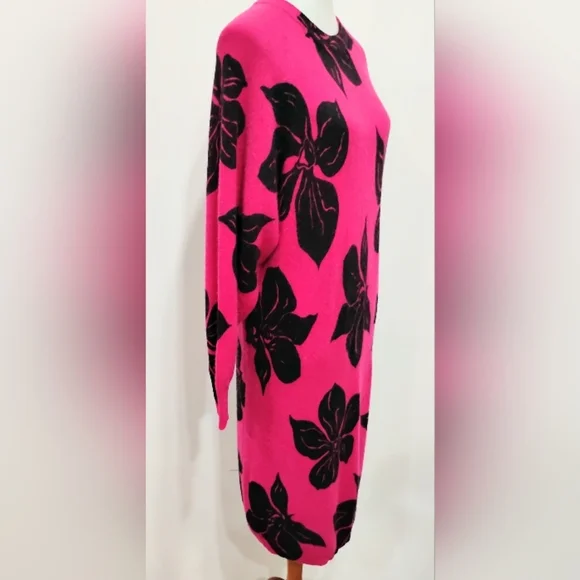 VINTAGE DANIEL CARON FLORAL LAMBS WOOL SWEATER DRESS - Picture 3 of 10